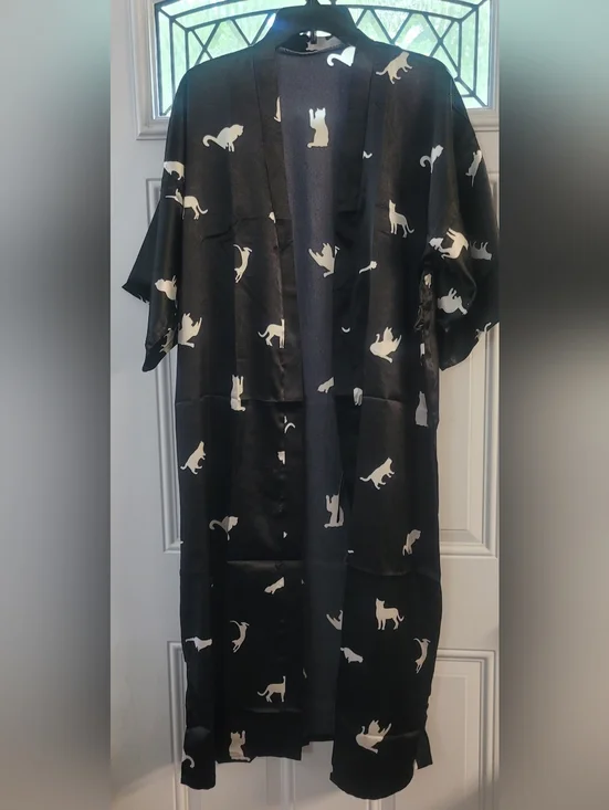 Source Unknown Black Satin Cat Print Kimono Robe - Picture 1 of 5